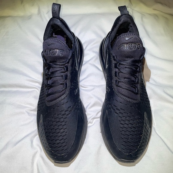 Nike Max 270 ‘Triple Black’ - Picture 3 of 6